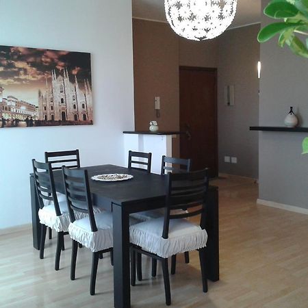 Milan Certosa 3 Bedrooms Екстер'єр фото