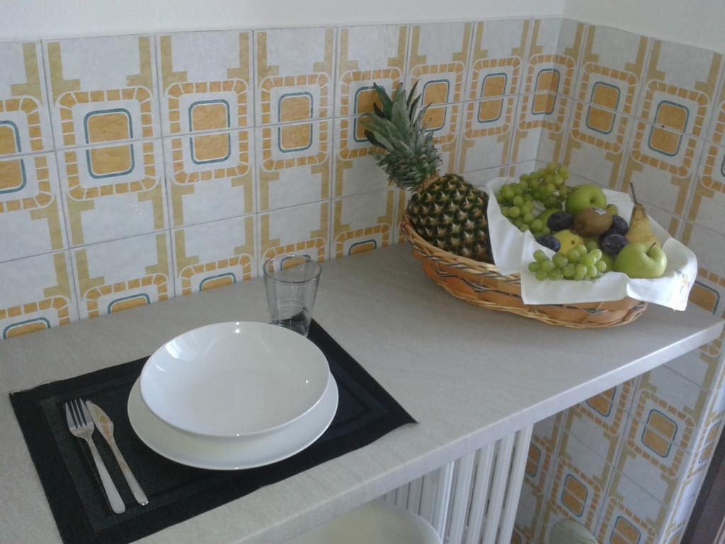 Milan Certosa 3 Bedrooms Екстер'єр фото