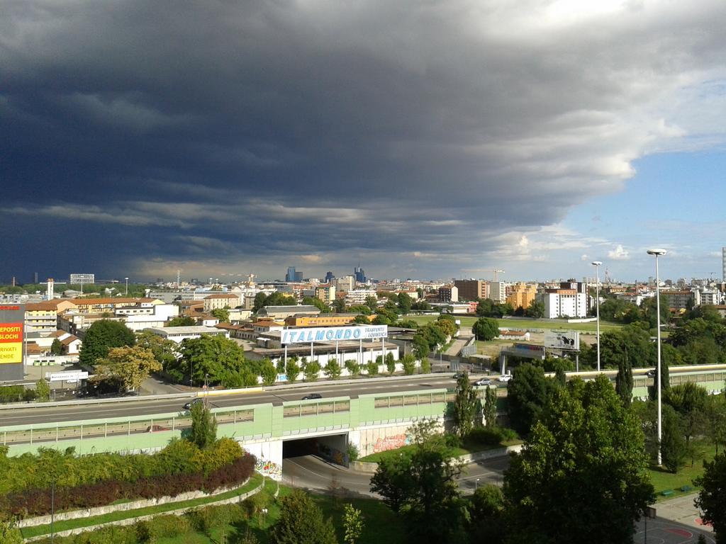 Milan Certosa 3 Bedrooms Екстер'єр фото
